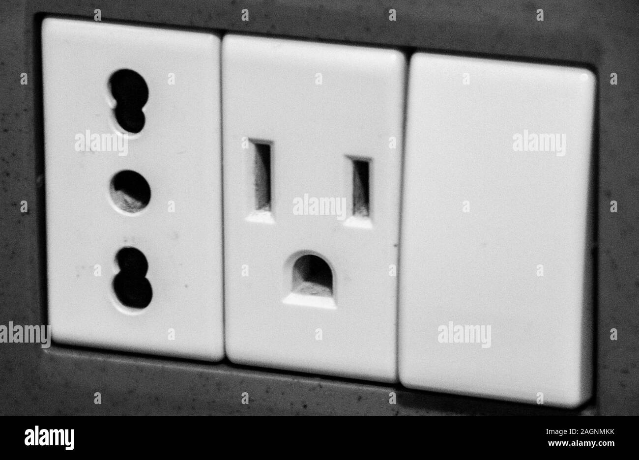 Frightened face hires stock photography and images Alamy