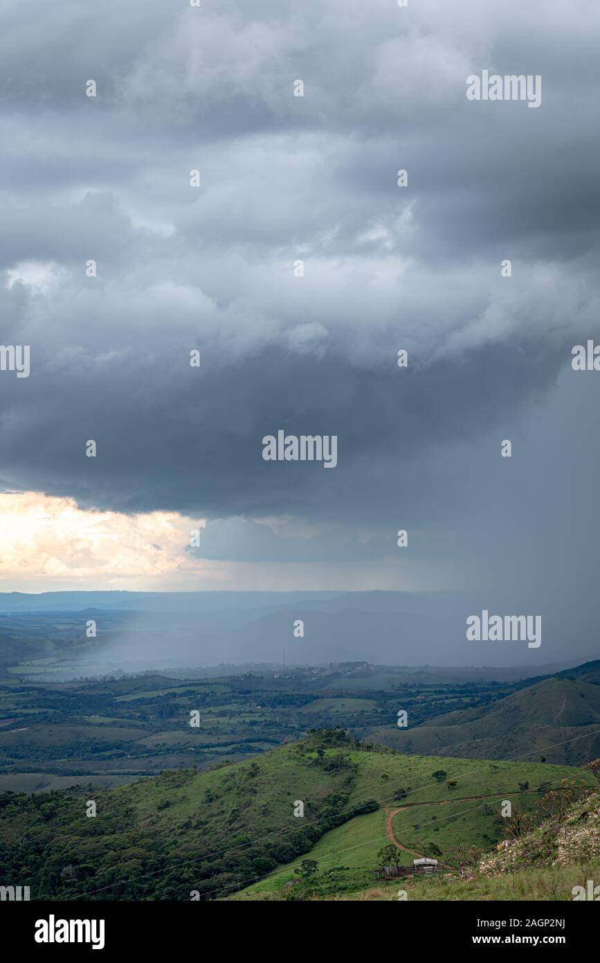 Heavy rain tropical forest hi-res stock photography and images - Alamy