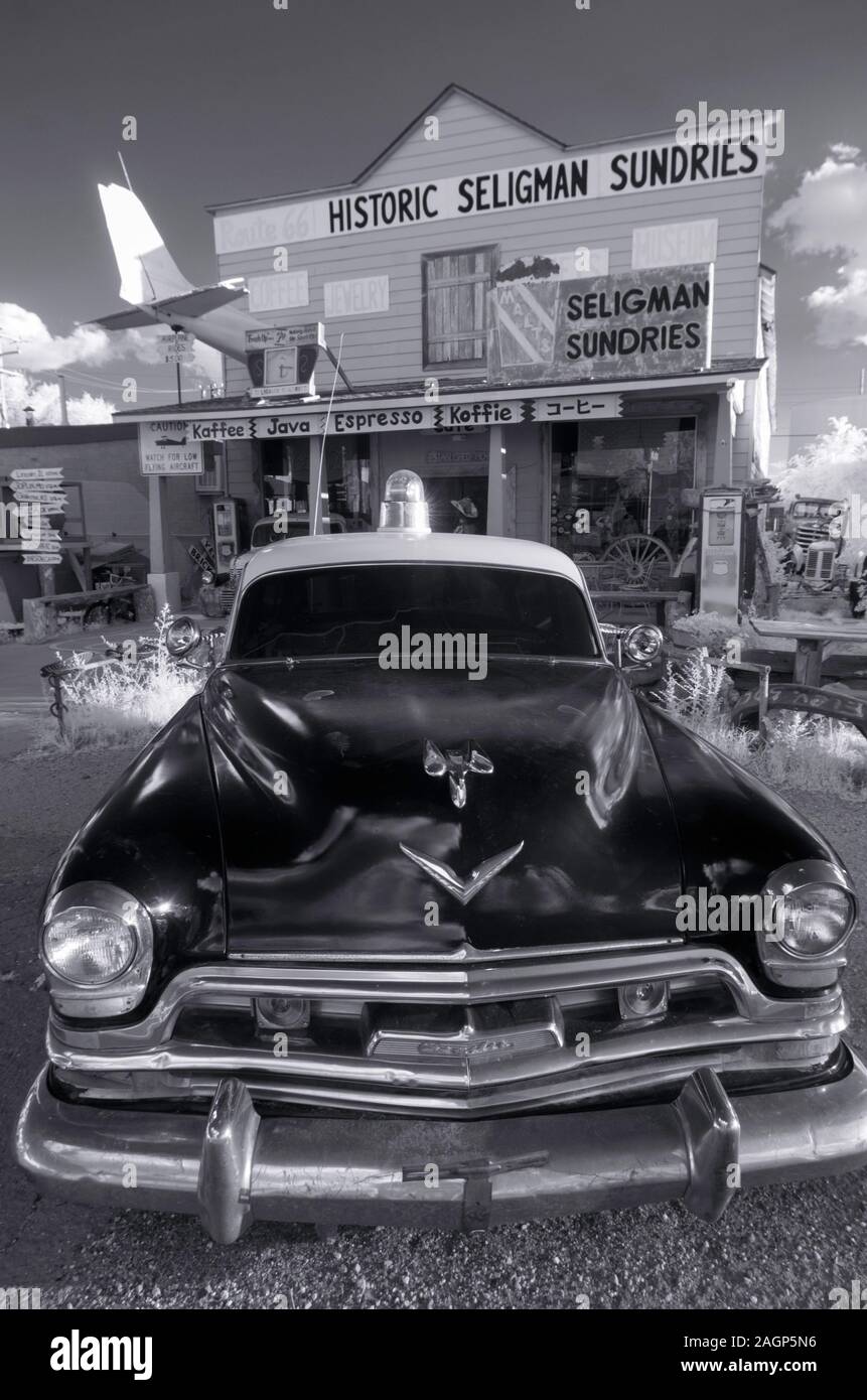 1950's police cruiser, Route 66, Seligman, Arizona Stock Photo