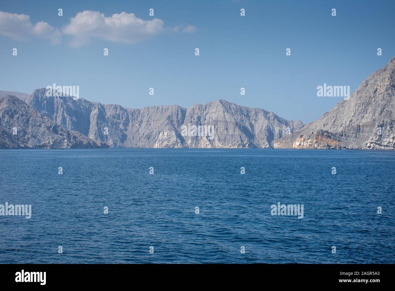 Fjords of the musandam peninsula hi-res stock photography and images ...