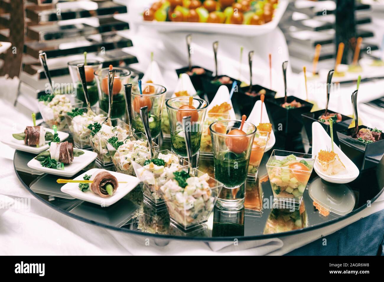 Banquet food hi-res stock photography and images - Alamy