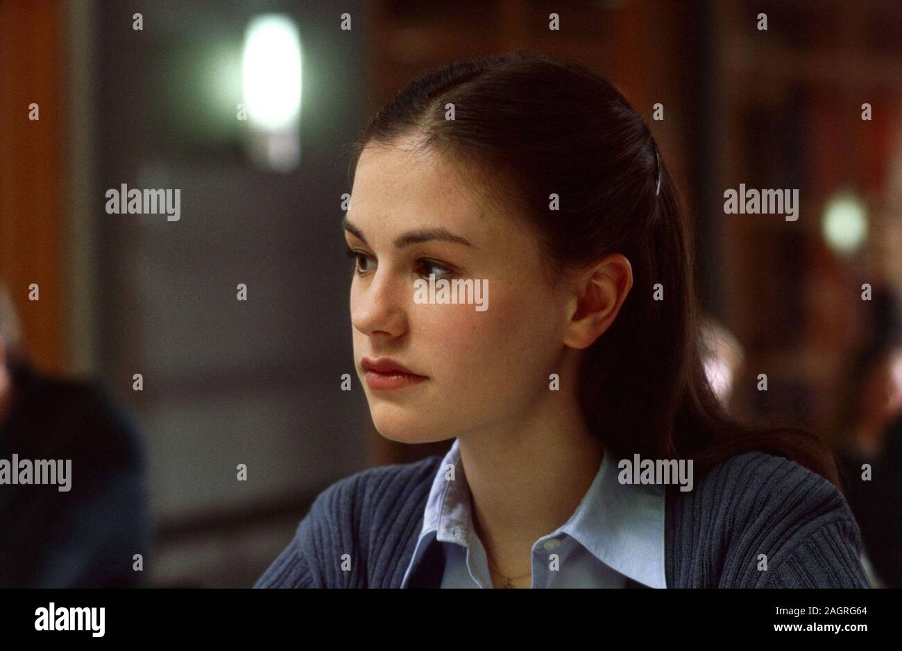 ANNA PAQUIN in FINDING FORRESTER (2000), directed by GUS VAN SANT. Credit: COLUMBIA PICTURES / Album Stock Photo