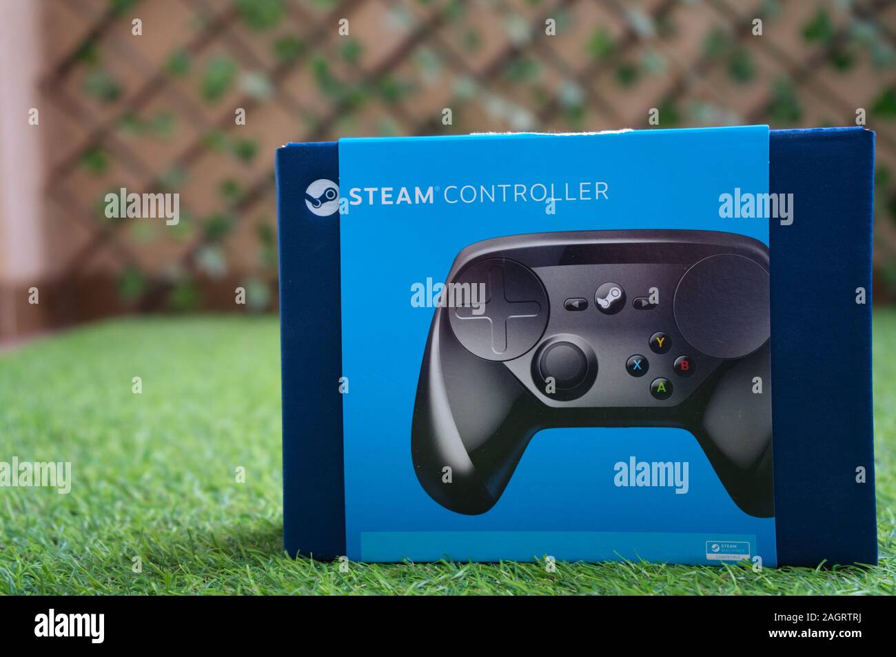 Steam Controller by Valve with its original box in its original state  before being discontinued Stock Photo - Alamy