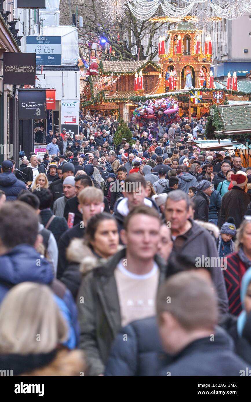 Birmingham, UK. 21th December, 2019. Savvy Shoppers hit the streets of Birmingham city centre as sales of up to 50 percent were available during 'Super Saturday' The last Saturday before Christmas which is regarded as one of the busiest shopping day's of the year. Pic taken 21/12/2019. Credit: Stop Press Media/Alamy Live News Stock Photo