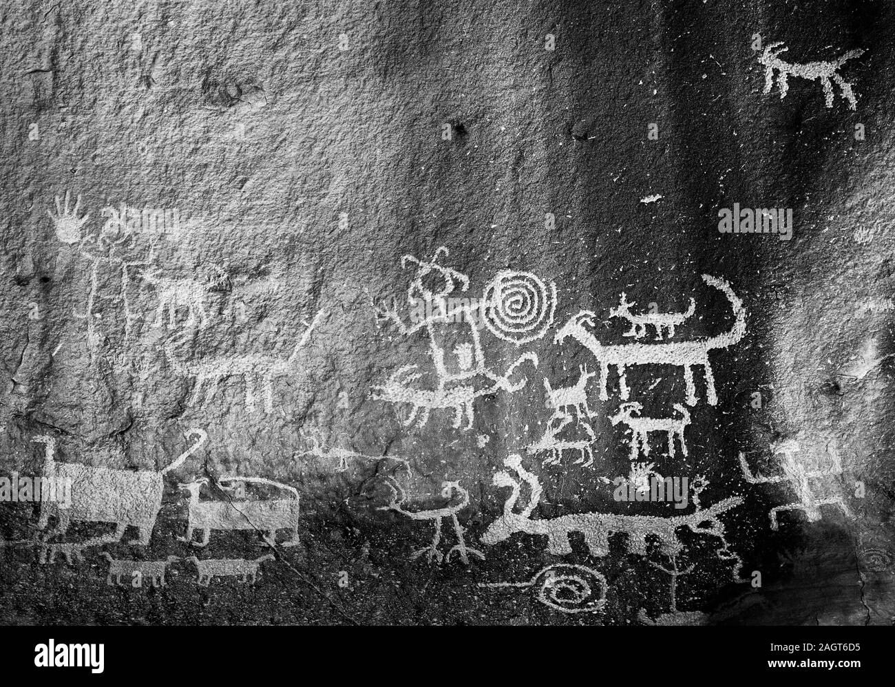 Petroglyphs at Una Vida, in Chaco Canyon NHP, New Mexico Stock Photo