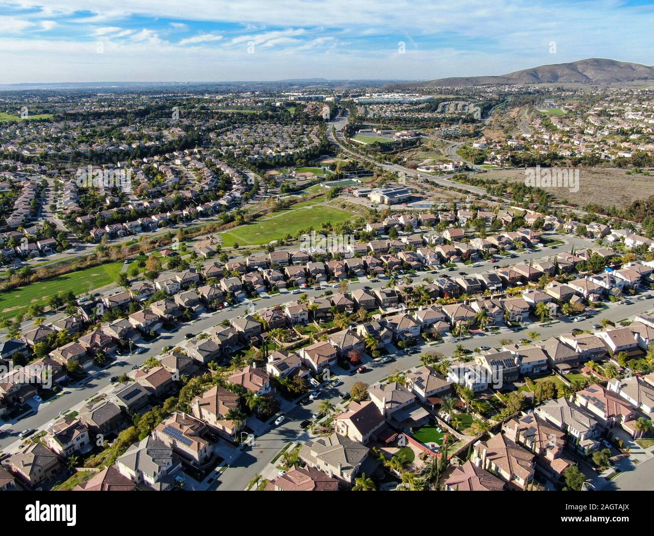 Upper middle class neighborhood hires stock photography and images Alamy