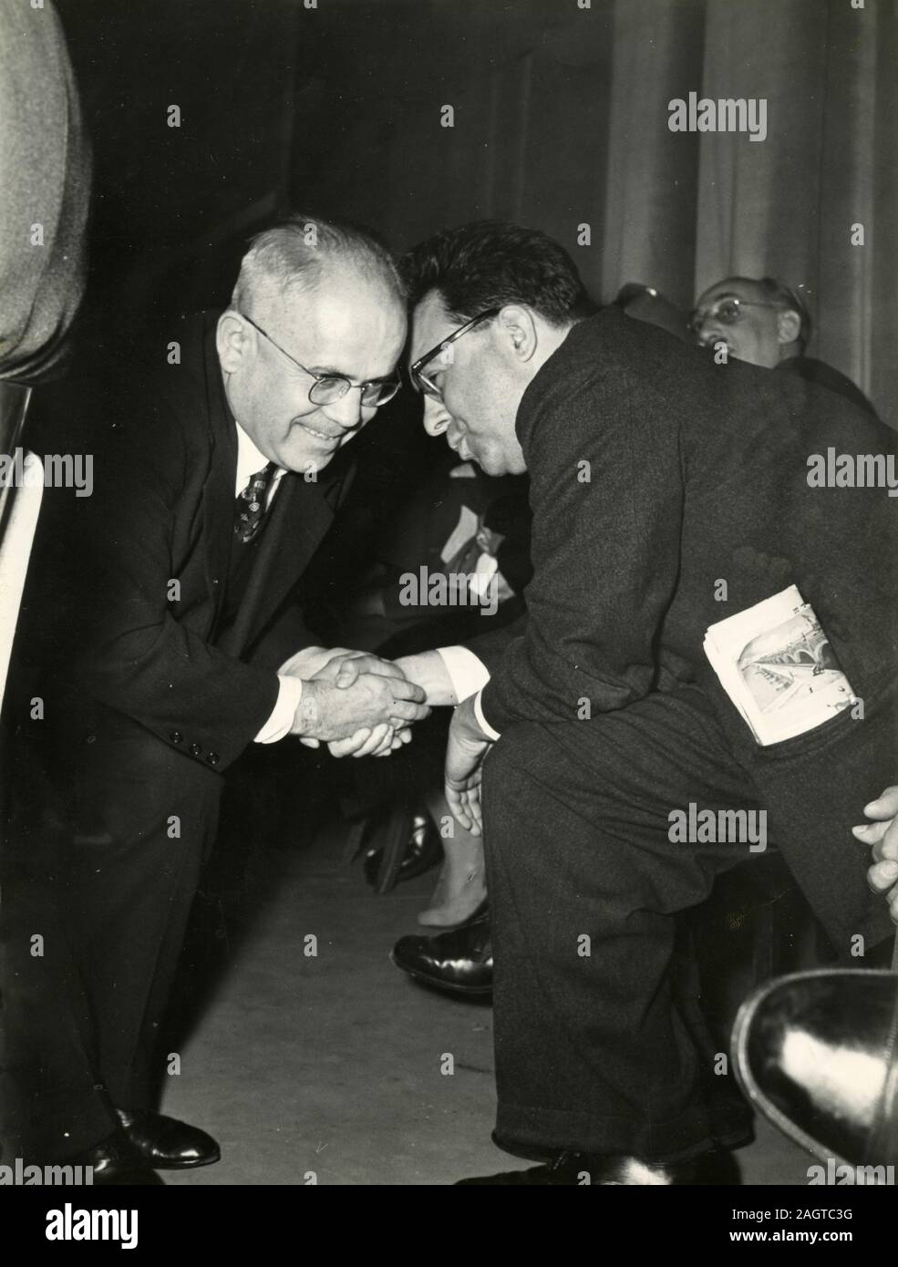 Italian politician Giulio Pastore and US trade unionist Irving Brown at the II CISL international congress, Rome, Italy 1950s Stock Photo