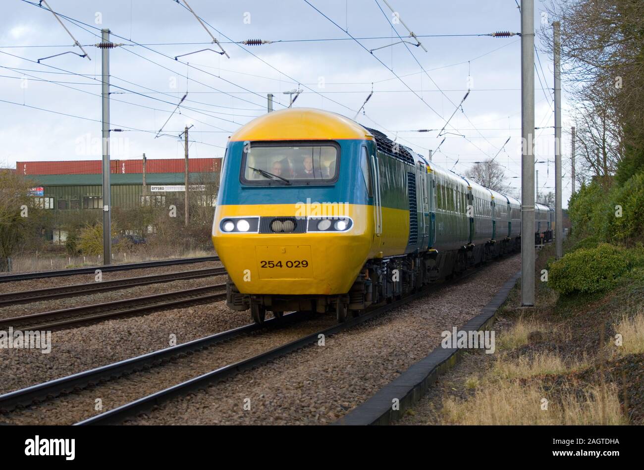 Intercity 125 High Speed Train 43112 & 43006 operate the Let's Go Round Again farewell tour for LNER on 21st December 2019 in full British Rail livery Stock Photo