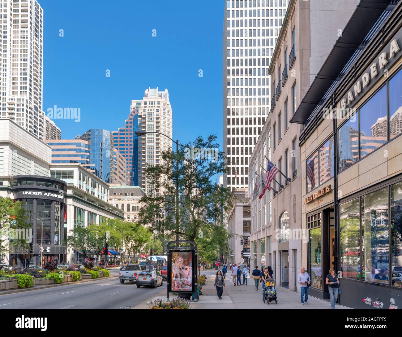 View down the Magnificent Mile, N Michigan Avenue, Chicago, Illinois, USA Stock Photo