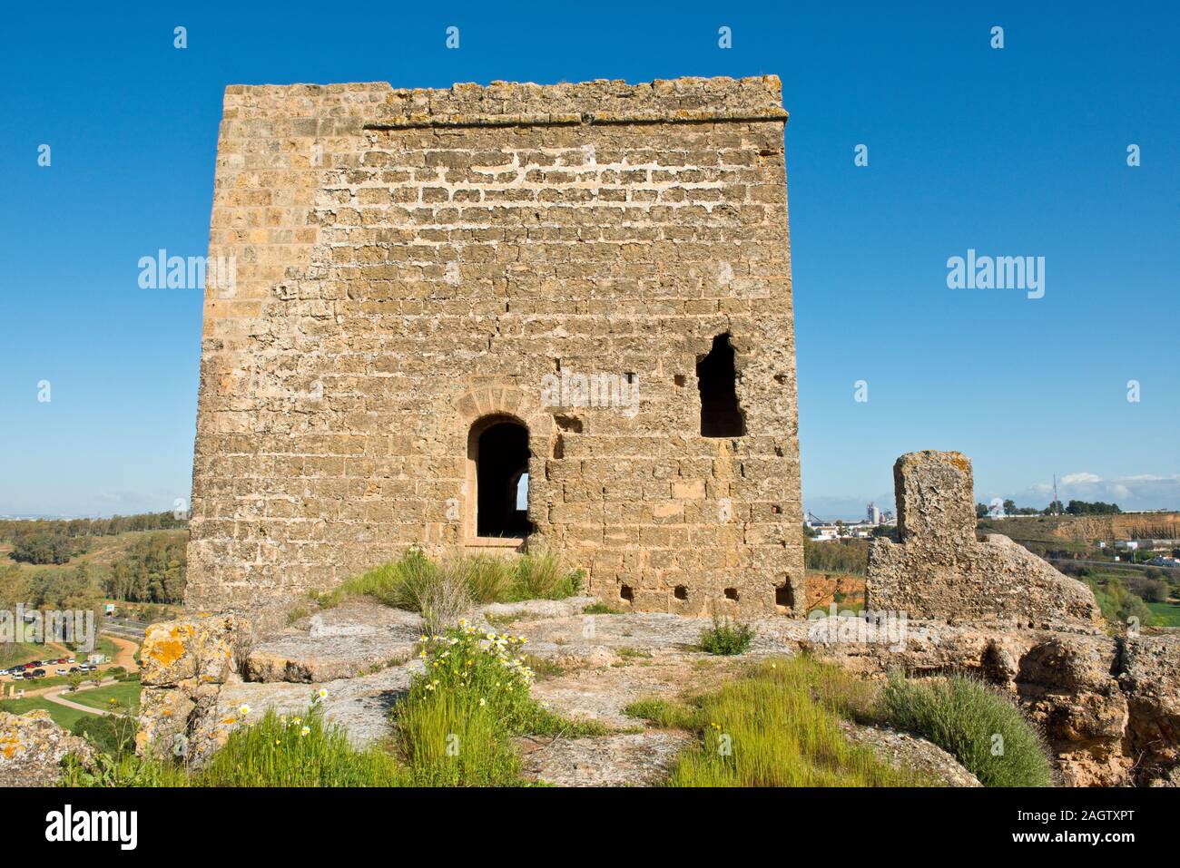 Castle tower and walls. Castillo de Alcalá de Guadaíra. Andalusia, Southern Spain, Europe Stock Photo