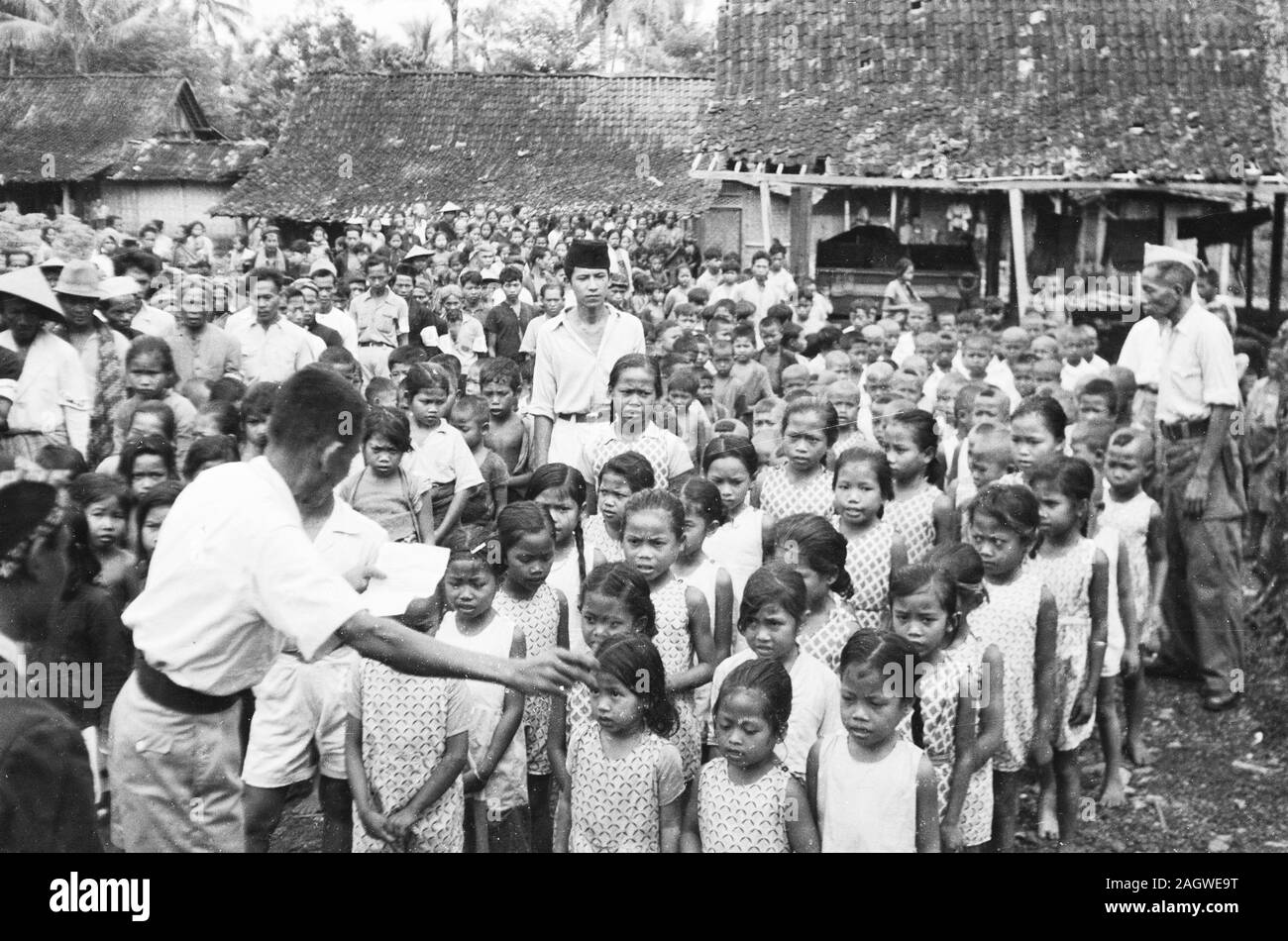 A aubade from a children's choir; Date December 8, 1947; Location Dadapajan, Indonesia, Java, Dutch East Indies, Salatiga Stock Photo