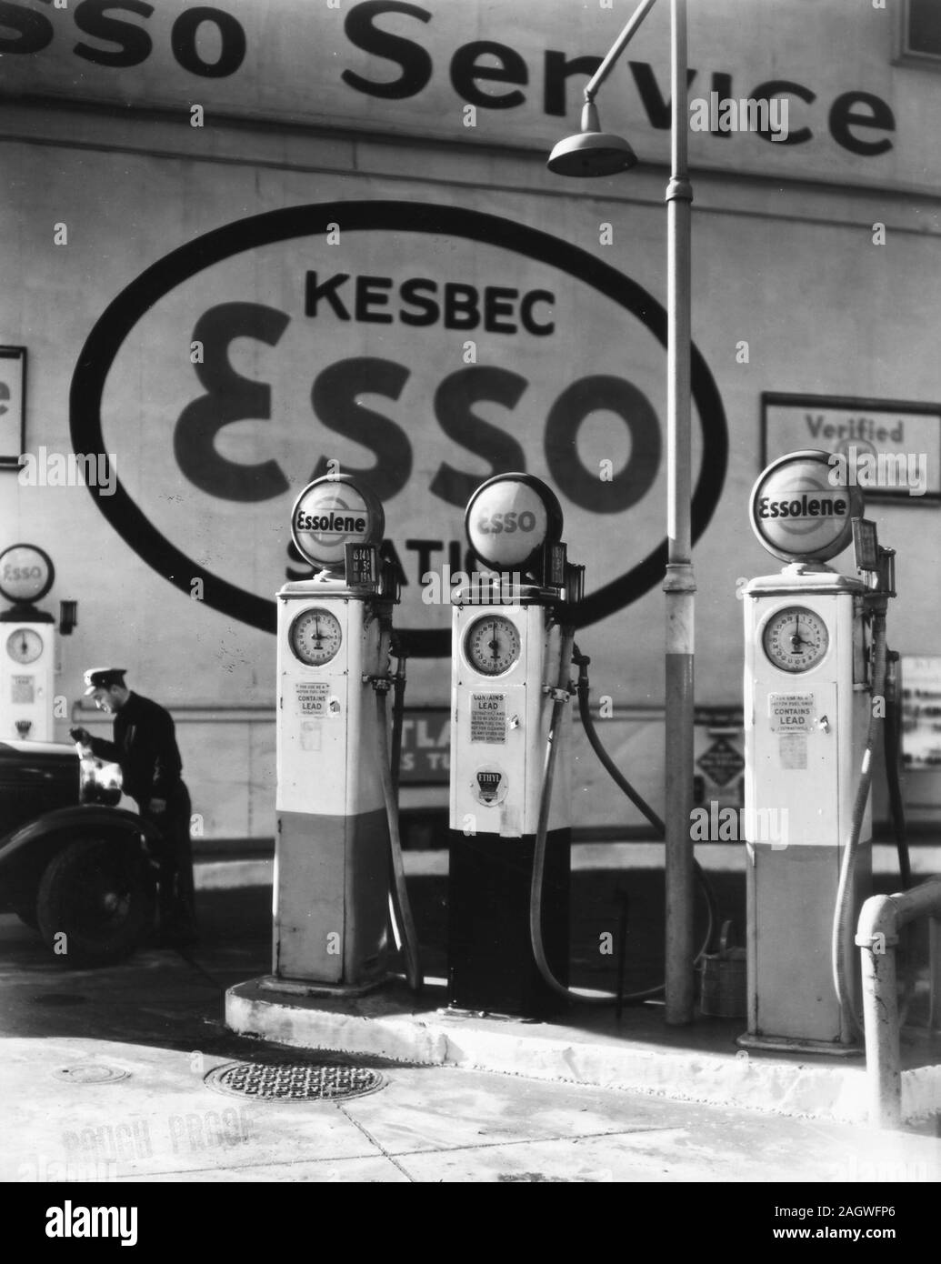 Kesbec esso station hires stock photography and images Alamy