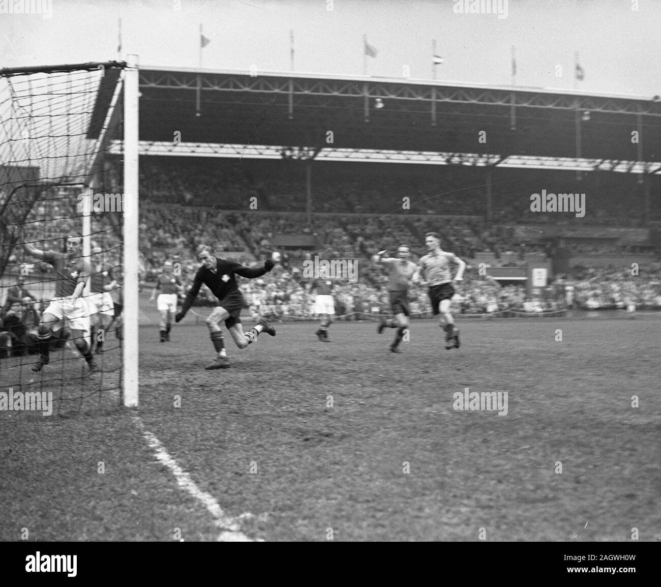 1940s european football Black and White Stock Photos & Images Alamy