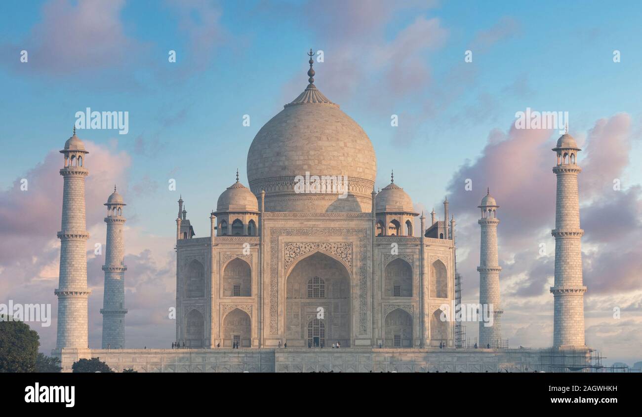 Taj Mahal White Marble Mausoleum On The South Bank Of The Yamuna taj-mahal-white-marble-mausoleum-on-the-south-bank-of-the-yamuna