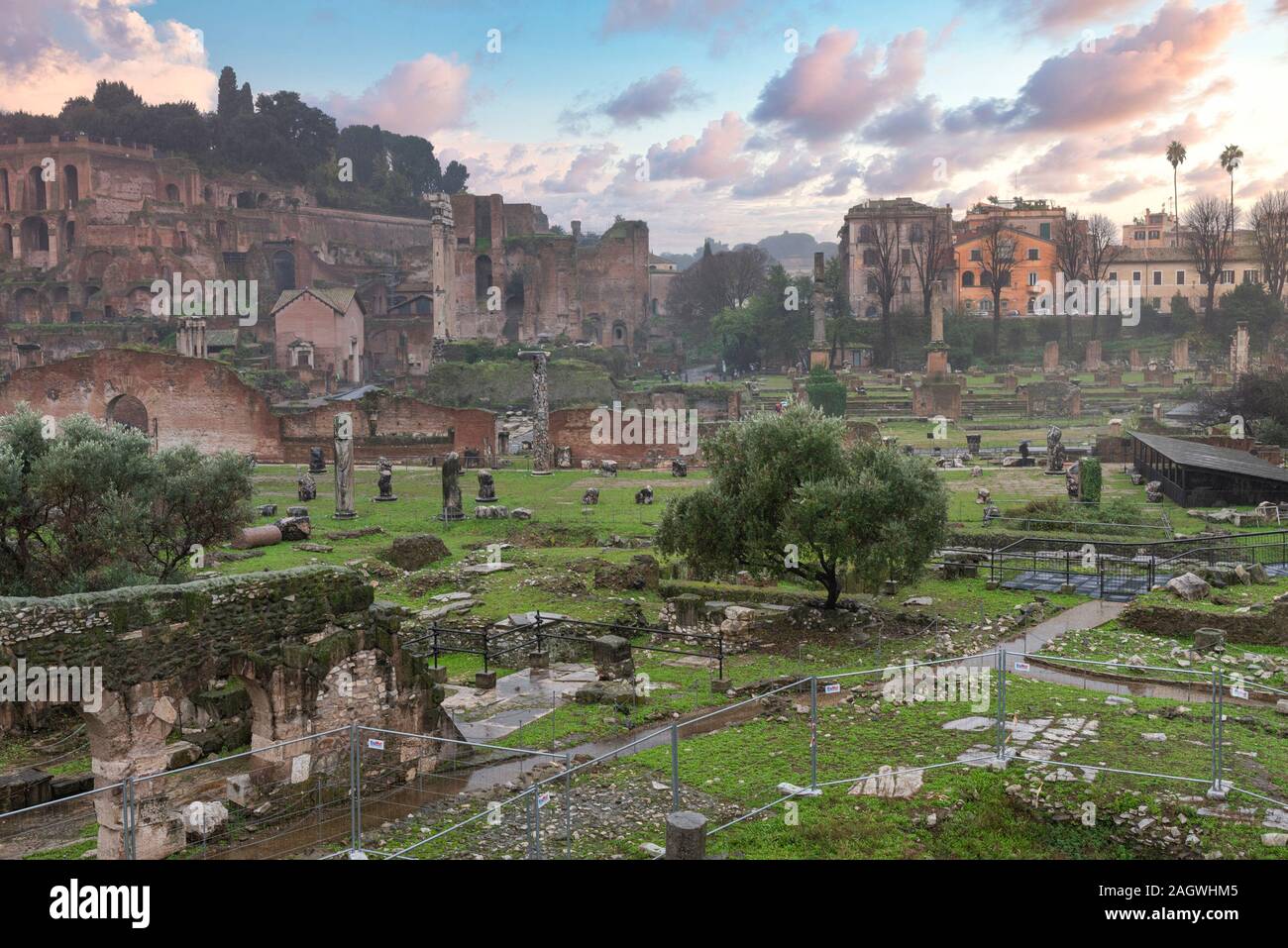 Roman Forum in the center of ancient Rome Stock Photo - Alamy