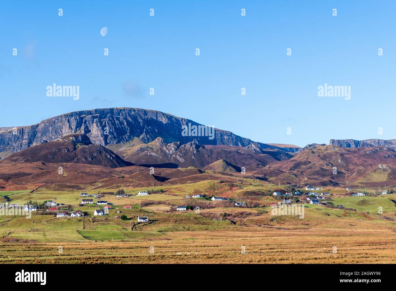 Cuillin Mountains, Houses, Isle of Skye Stock Photo