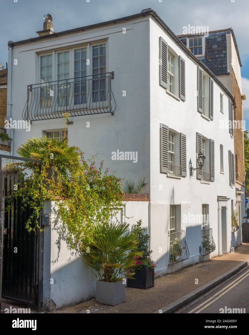 Balcony balconies shutter shuttered hires stock photography and images
