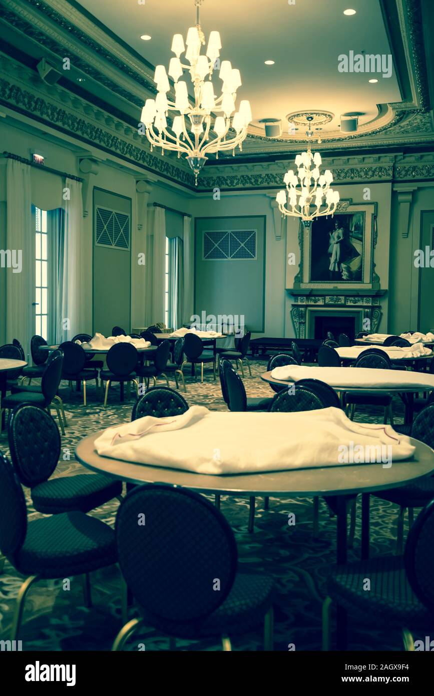 Dining room, Palmer House A Hilton Hotel, a historic hotel in the