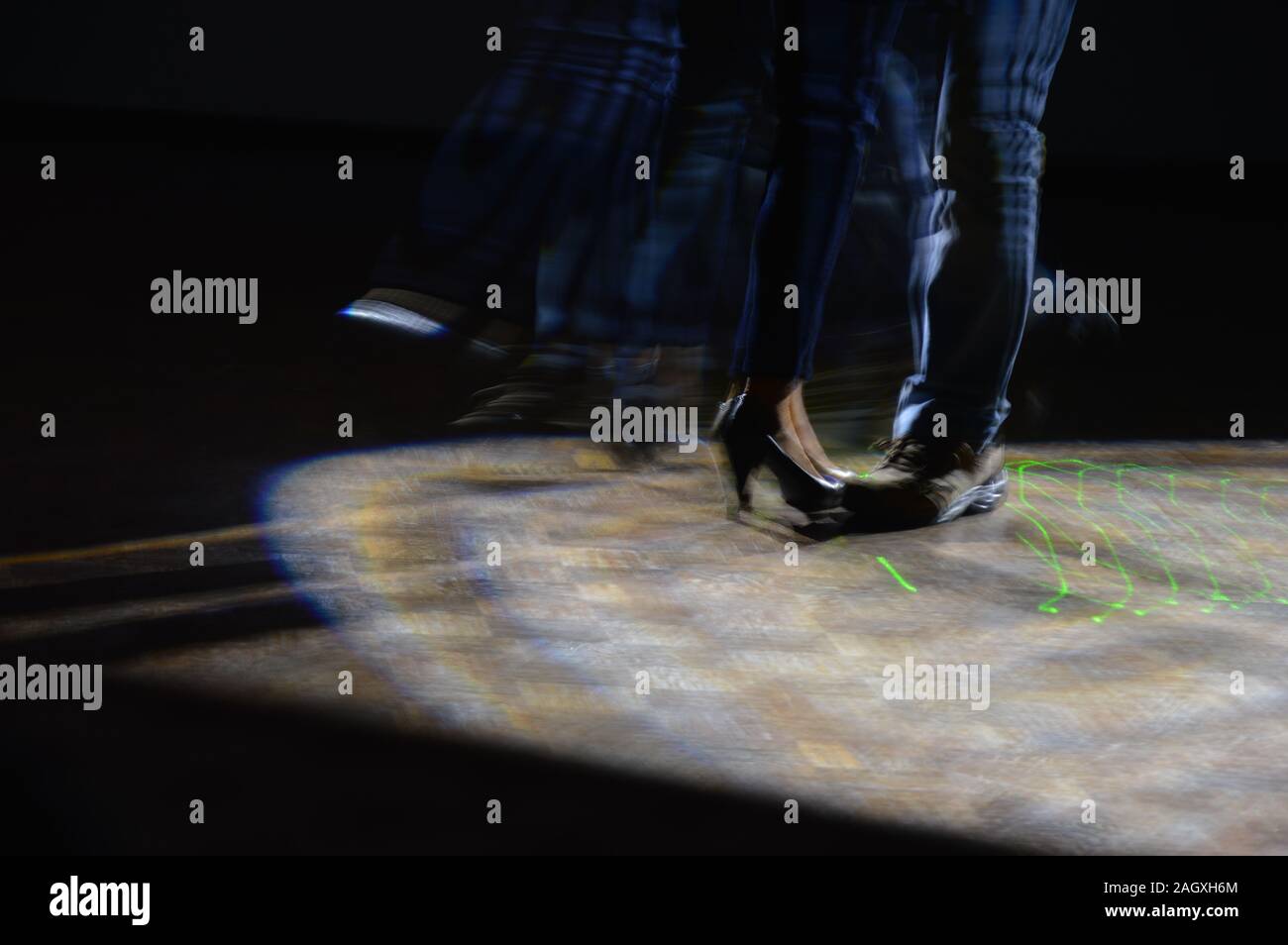Dance floor hi-res stock photography and images - Alamy