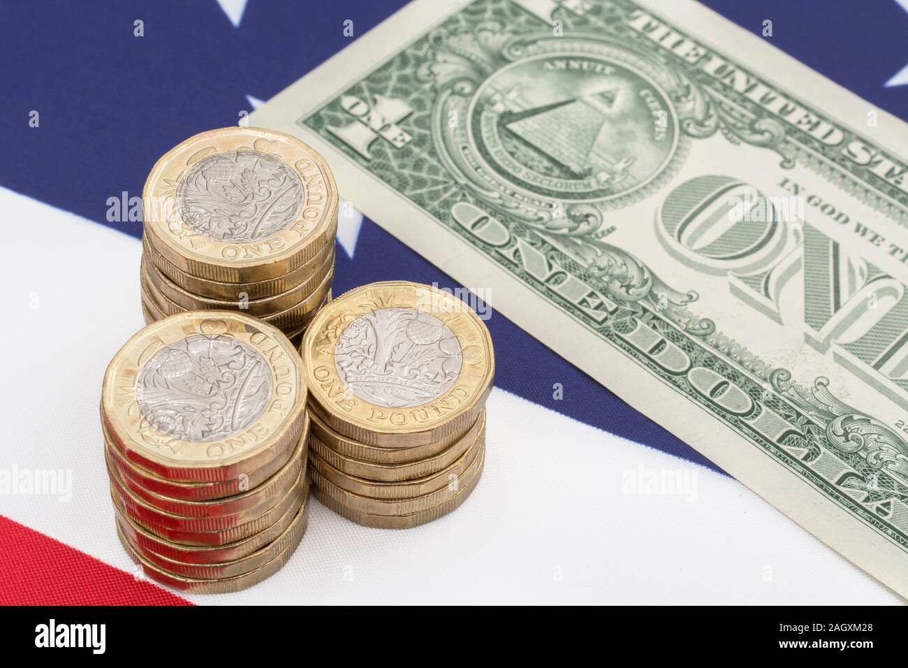 Dollar bills and union jack hires stock photography and images Alamy