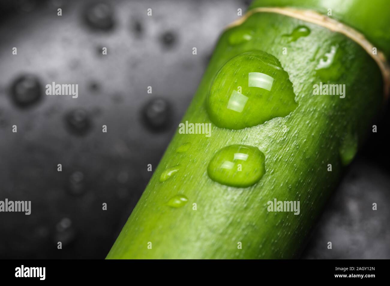 Bamboo massage hires stock photography and images Alamy