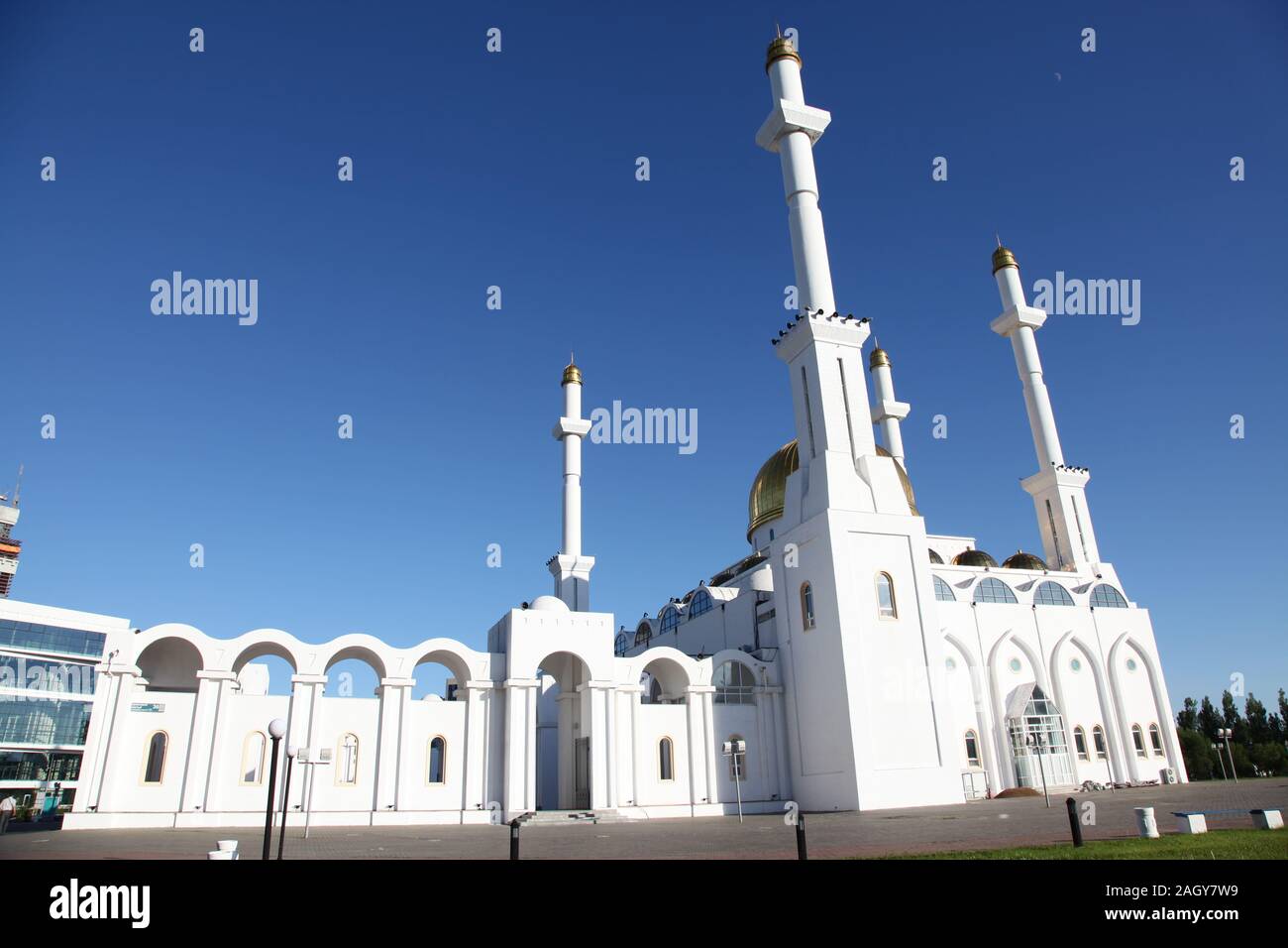 Ak mosque hi-res stock photography and images - Alamy