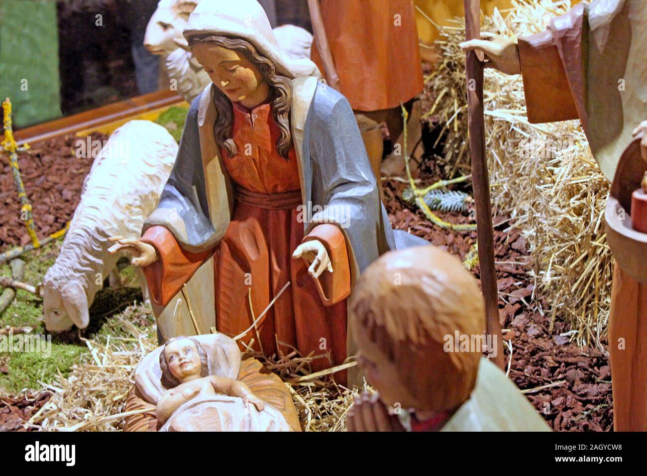 Nativity Scene, Holy Family, wood figures of Baby Jesus, Mary and ...