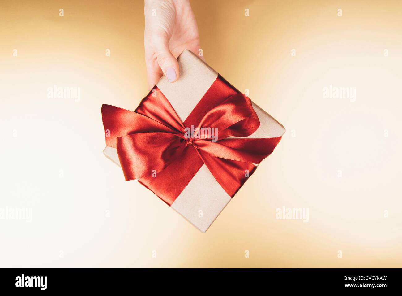 UK Greetings Medium Gift Bag For Him/Her/Friend - For Birthdays