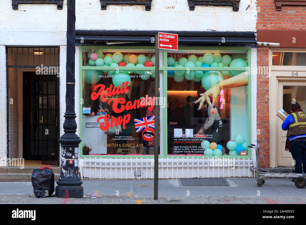 [historical storefront] Smith & Sinclair pop-up, 66 Greenwich Ave, New York, NYC. A pop-up British store selling alcoholic candy and confections. Stock Photo