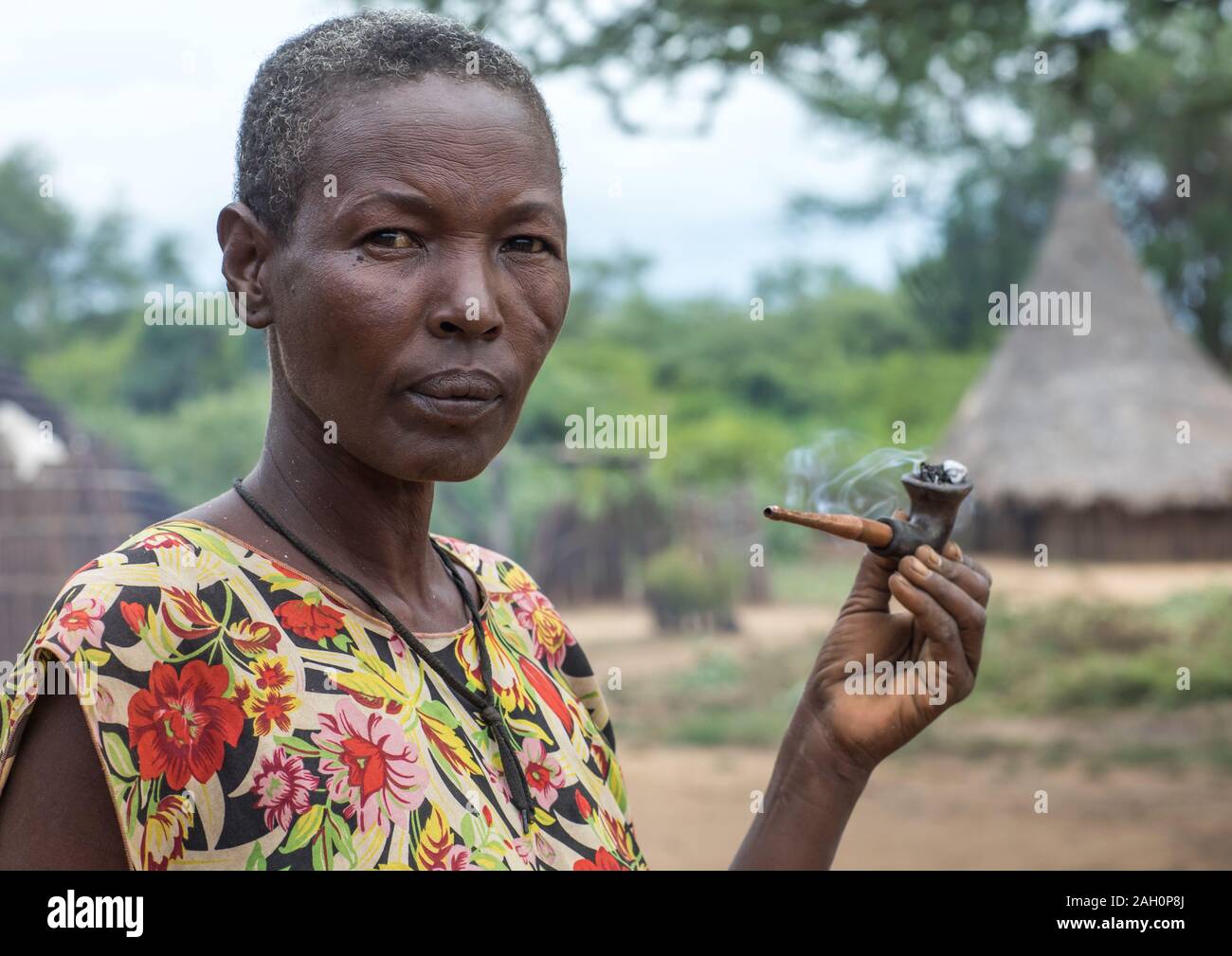 Tribal smoking tobacco hi-res stock photography and images