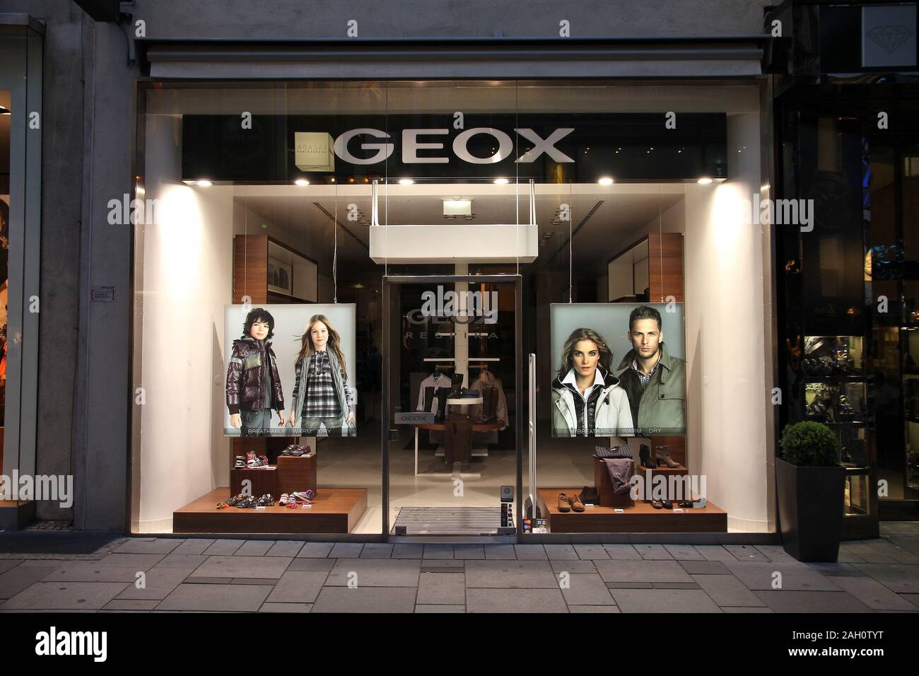 VIENNA - SEPTEMBER 4: Geox footwear store on September 4, 2011 in Vienna.  Geox is a successful Italian apparel company founded in 1995. It had 58m  EUR Stock Photo - Alamy