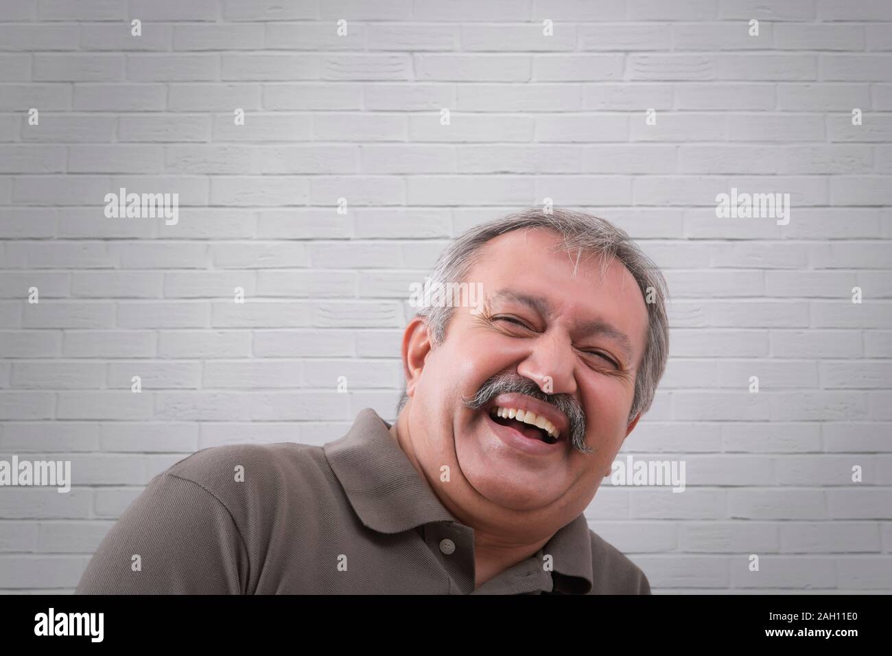 One happy senior man eyes hi-res stock photography and images - Alamy