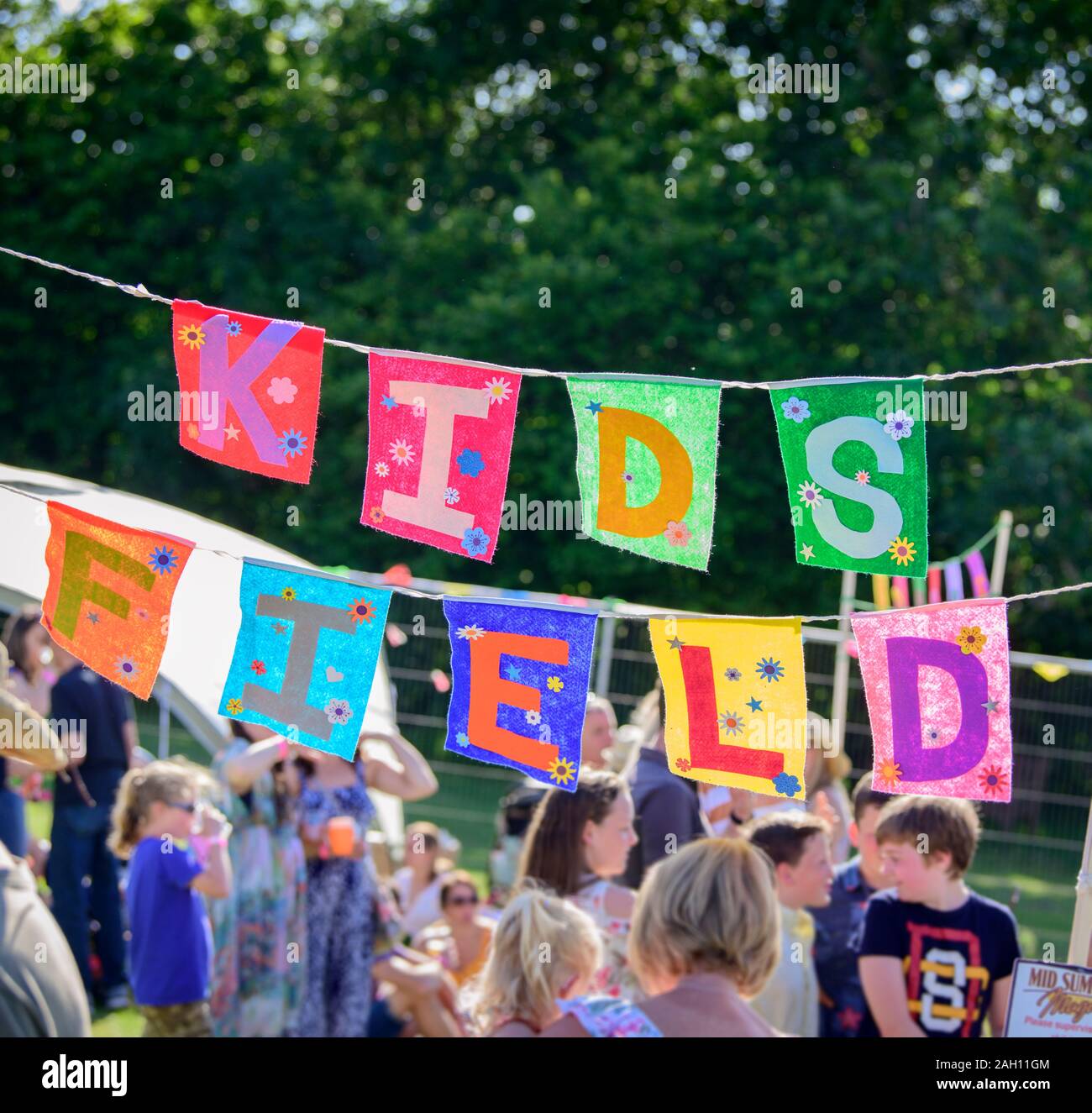 Bunting family hires stock photography and images Alamy