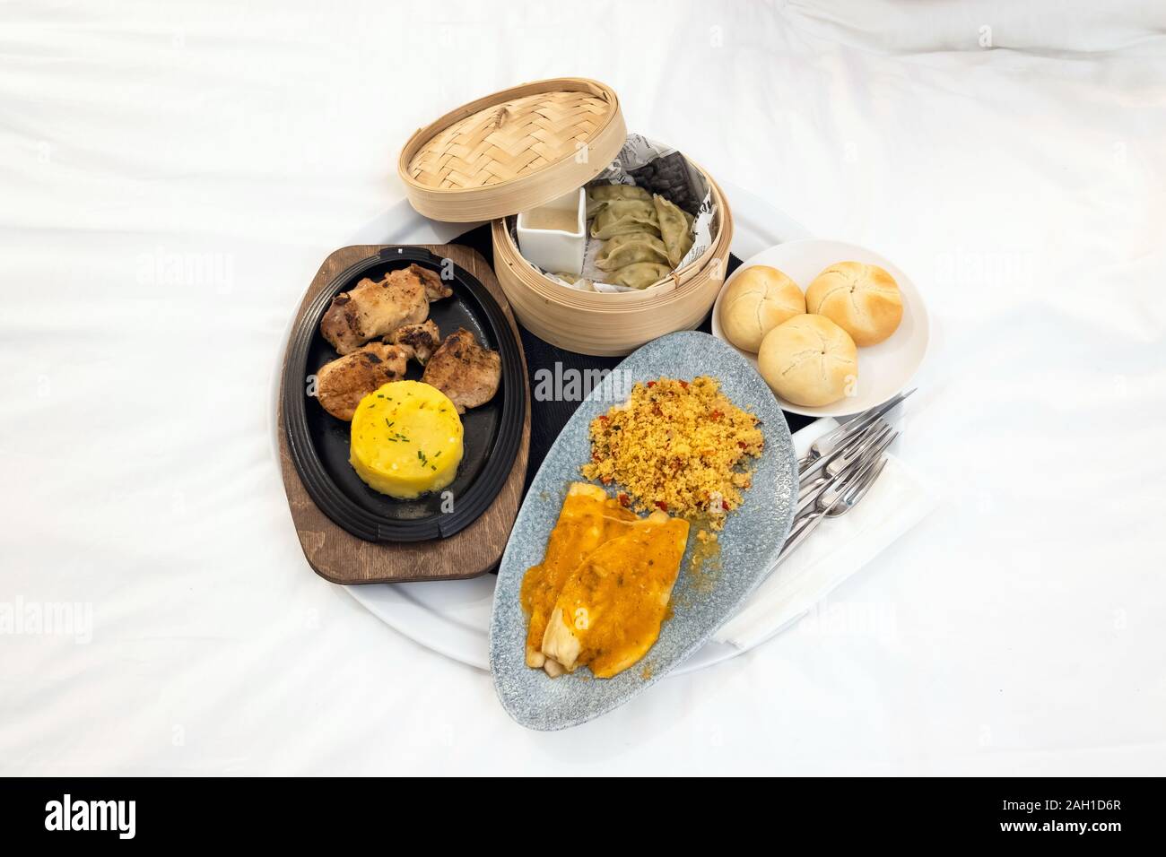 Hotel room service food hi-res stock photography and images - Alamy