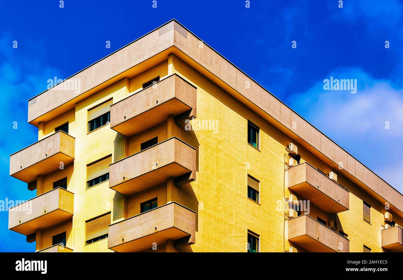 Residential apartment building in Palermo Sicily reflex Stock Photo Alamy