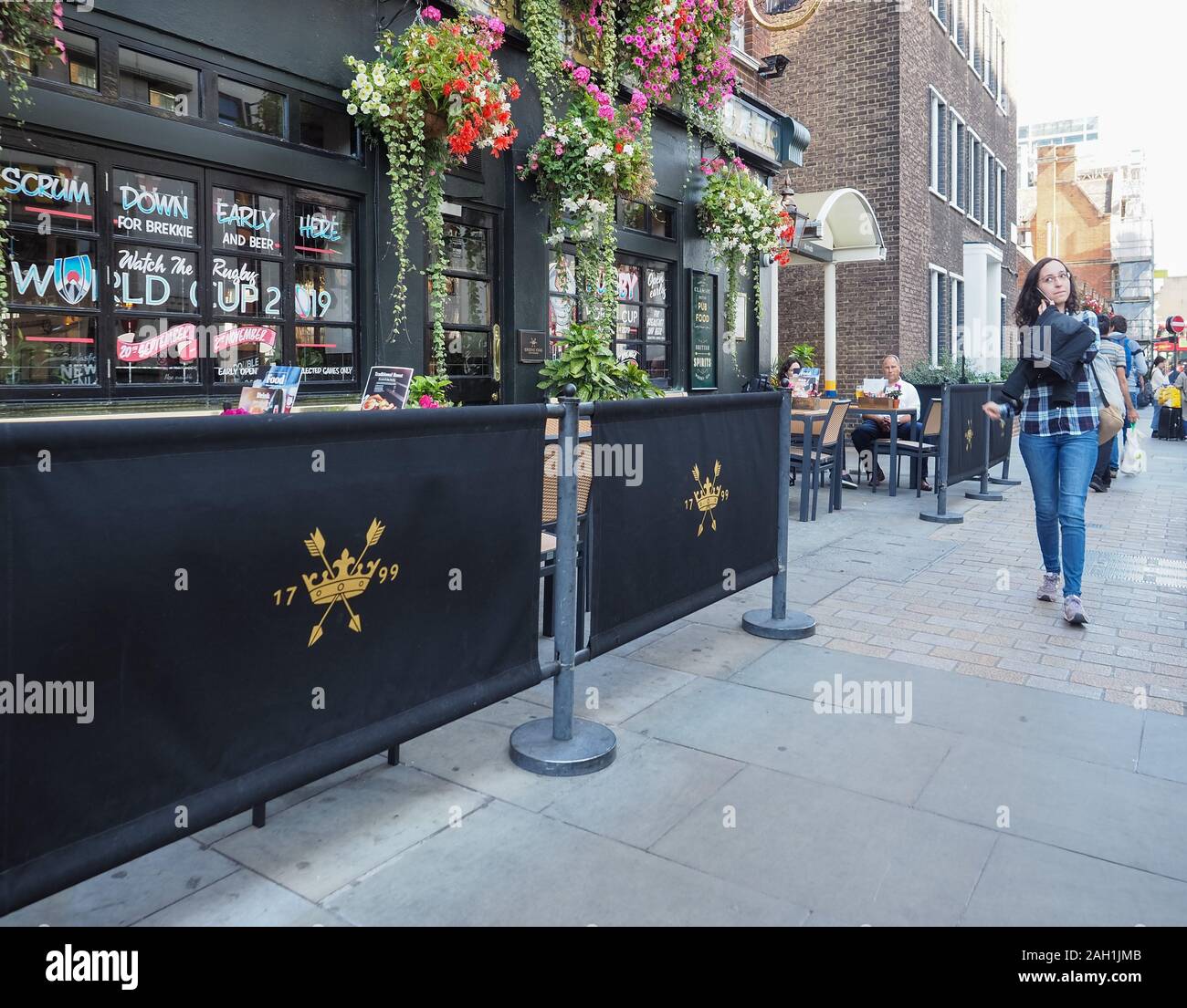 LONDON, UK - CIRCA SEPTEMBER 2019: Travellers Tavern pub just opposite Victoria Coach Station Stock Photo