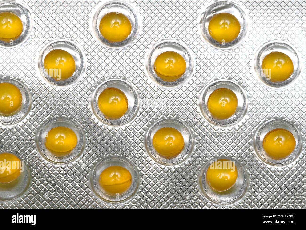 Foil pack hires stock photography and images Alamy