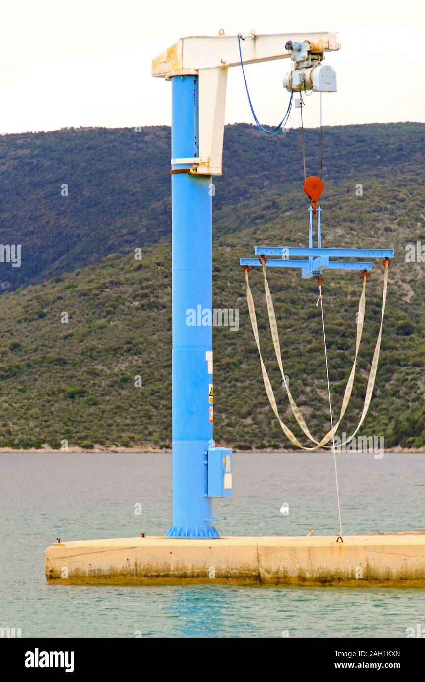 Crane for Lifting Boats and Yachts at Dock Stock Photo Alamy