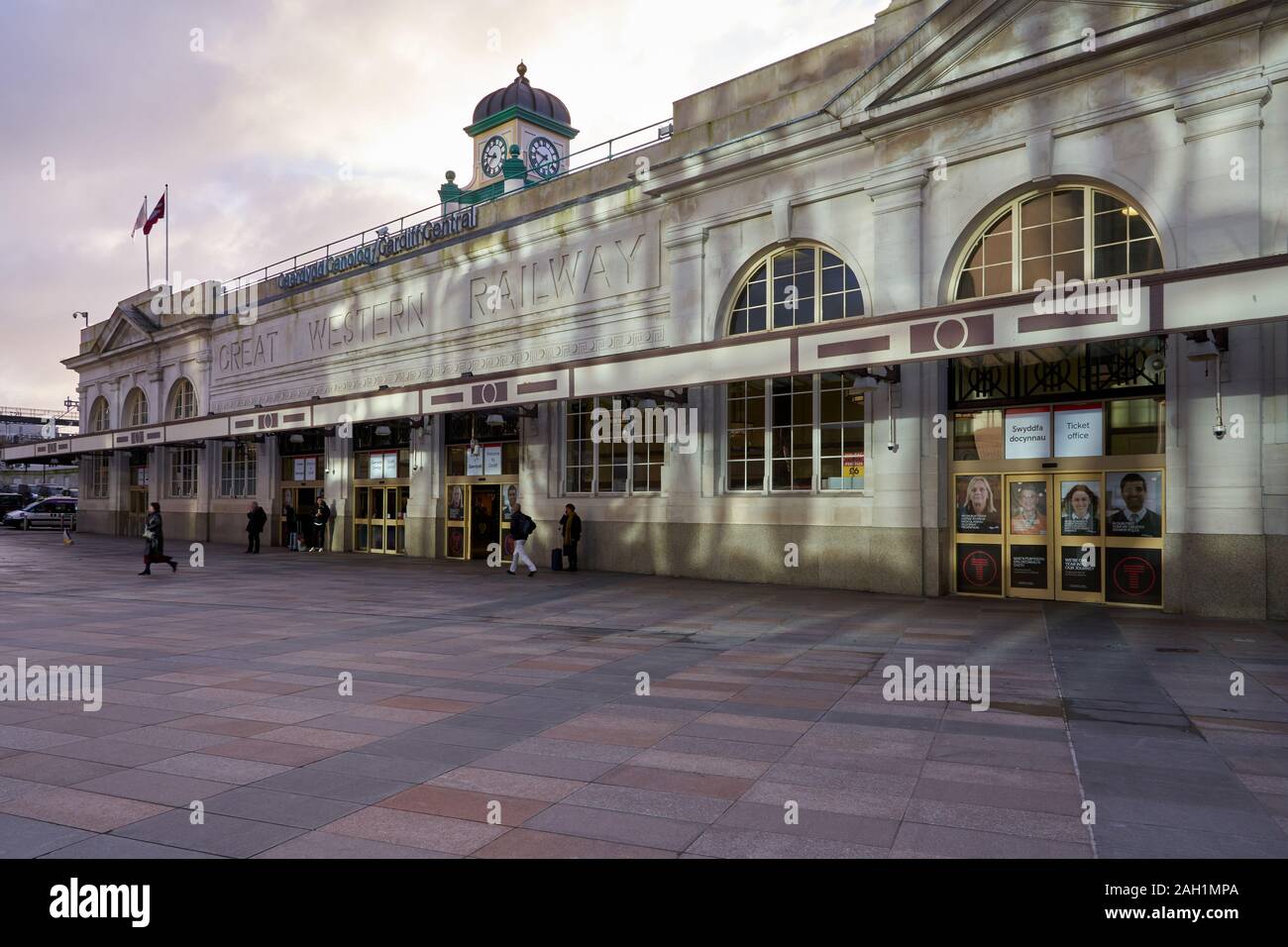 Cardiff Central Station, Cardiff, South Wales Stock Photo Alamy