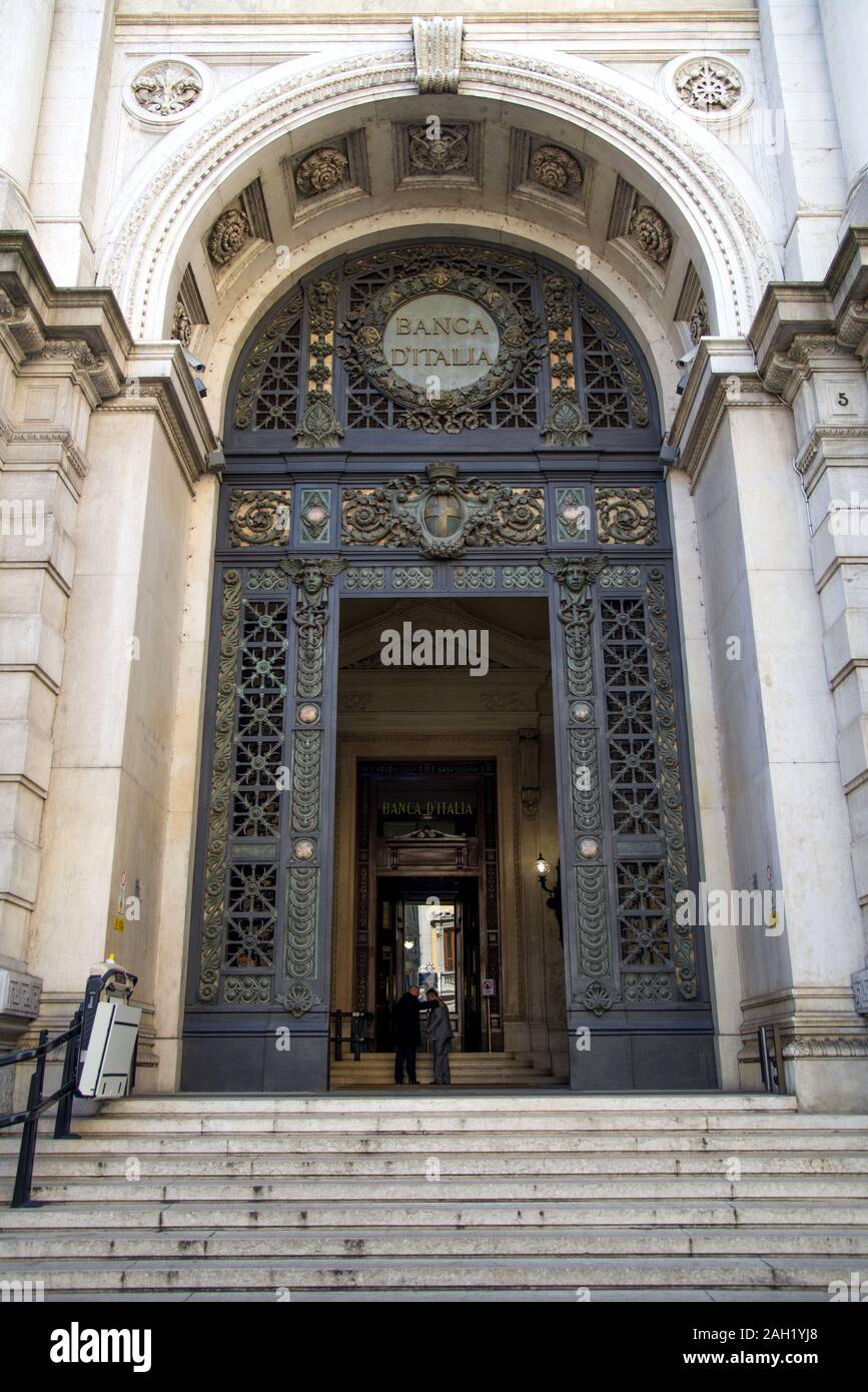 Bank Of Italy High Resolution Stock Photography And Images Alamy