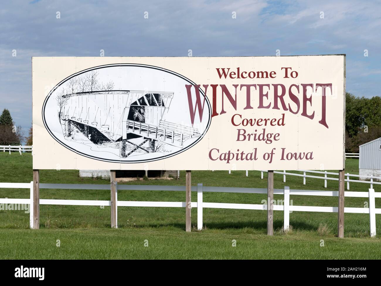 Bridges of Madison County. Welcome to Winterset sign, Iowa, USA Stock Photo
