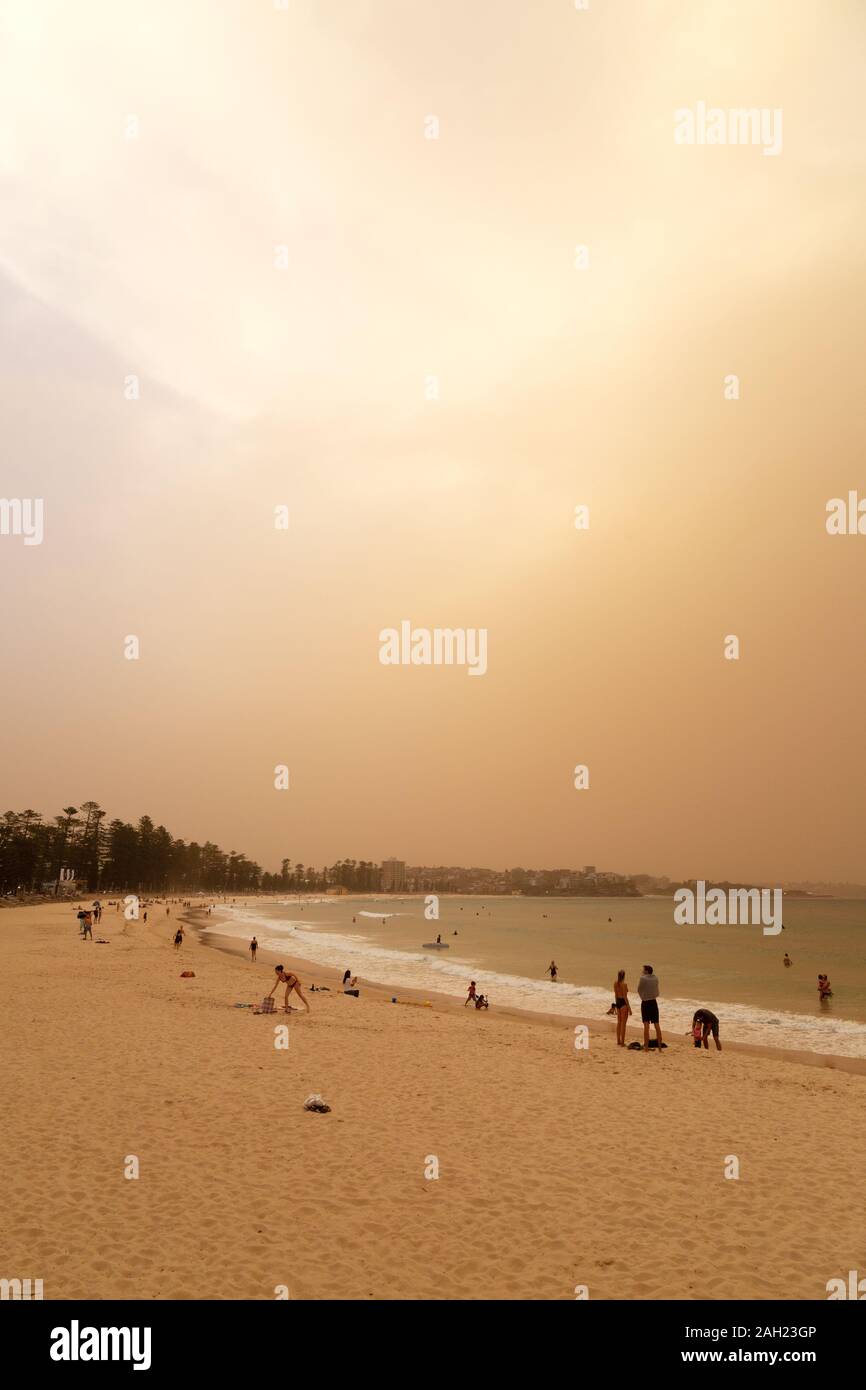 Sydney bushfires; a pall of smoke over Manly beach due to the bushfires, possible example of Climate Change,Manly, Sydney Australia Stock Photo