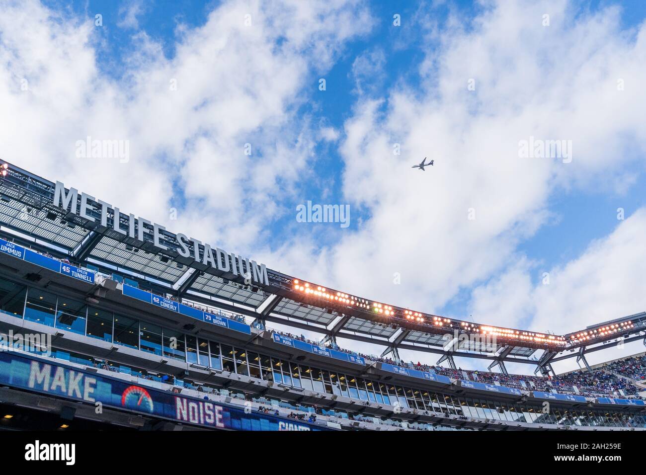 Meadowlands arena new jersey hi-res stock photography and images - Alamy