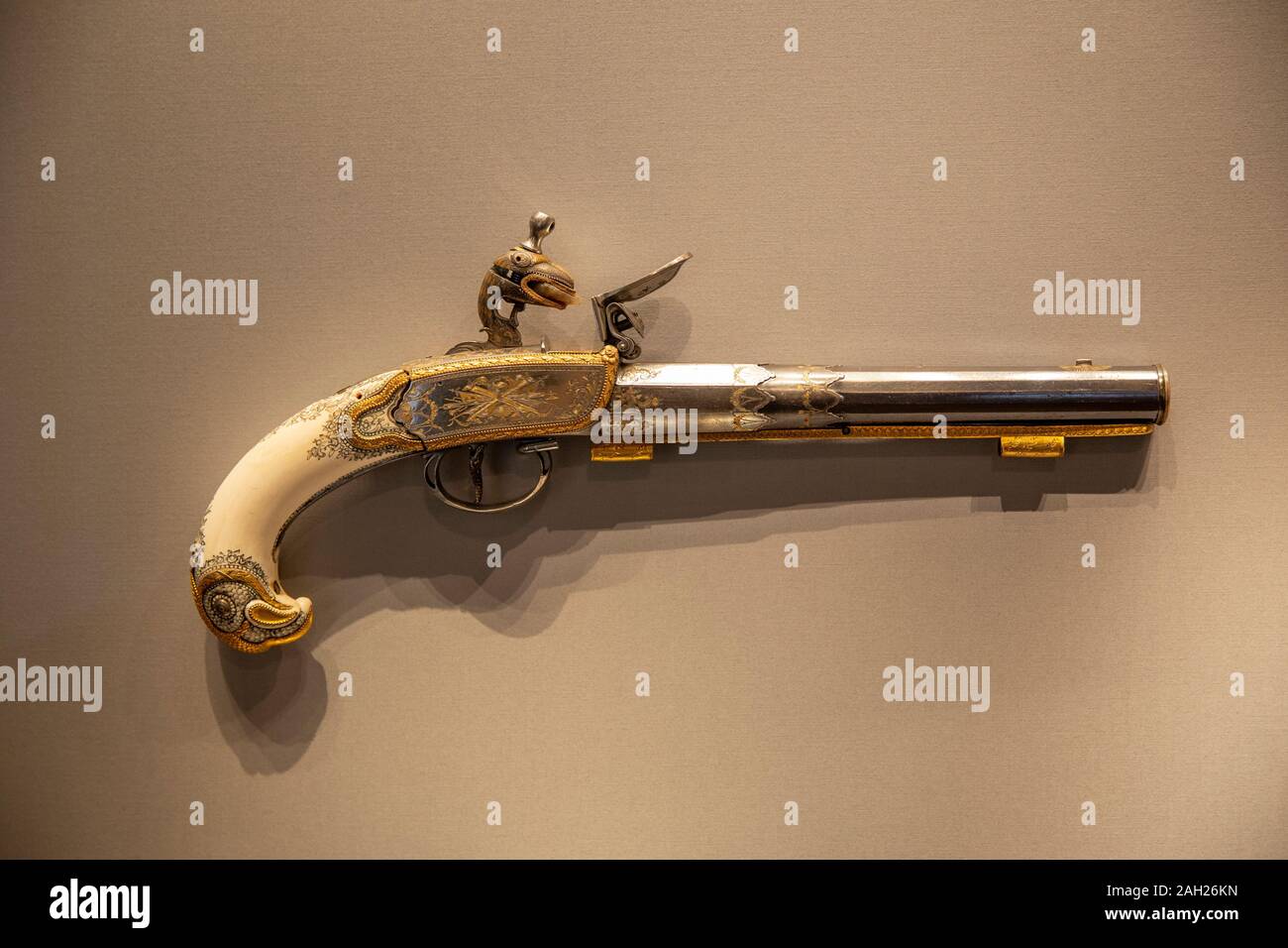 Flintlock pistol in gallery of a museum Stock Photo