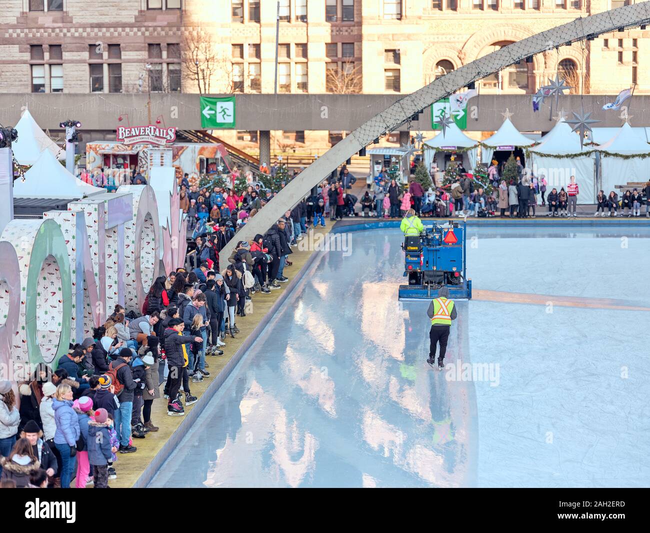 Nathan Phillips Square skating Stock Photo Alamy