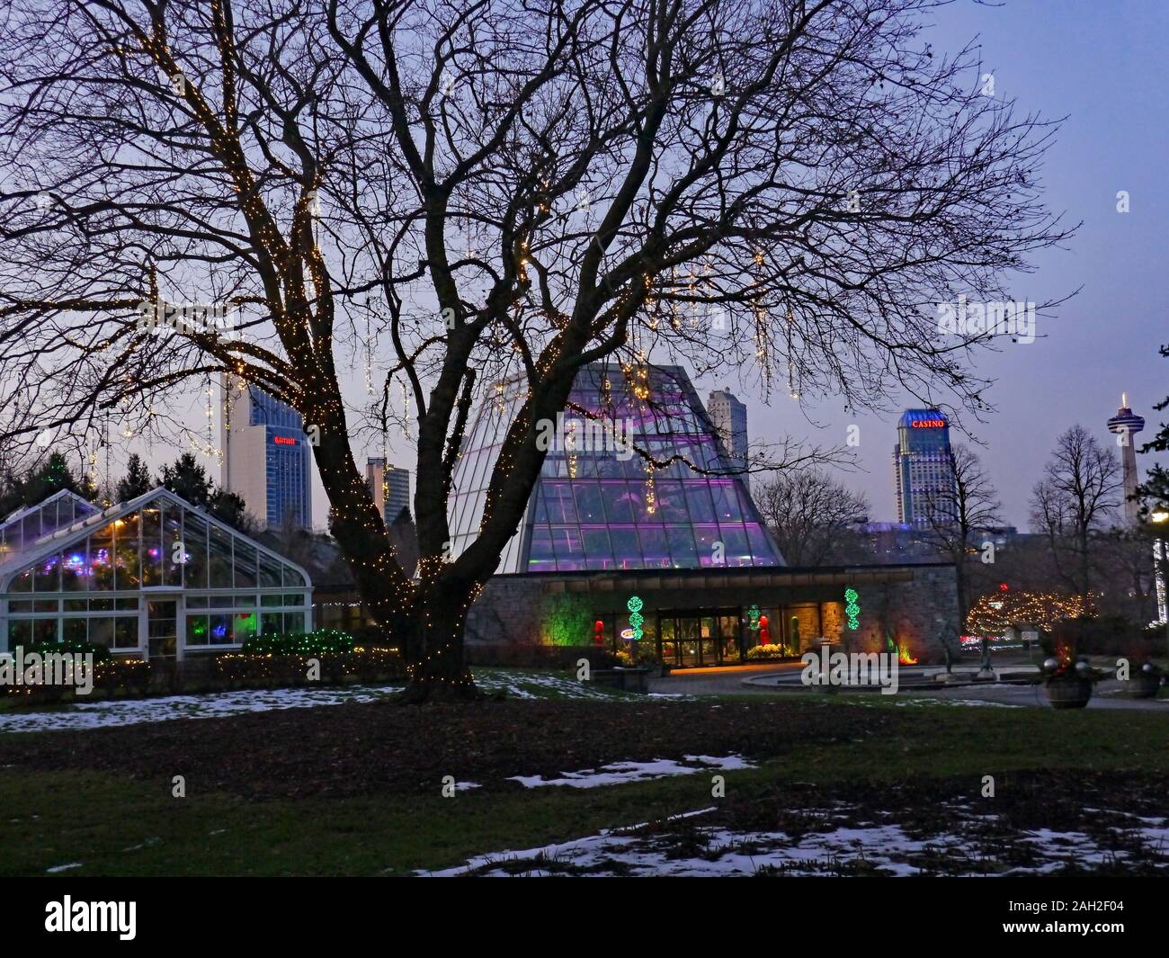 NIAGARA FALLS, CANADA - The Floral Showhouse on the Niagara Parkway is illuminated at Christmas for the annual Festival of Lights Stock Photo