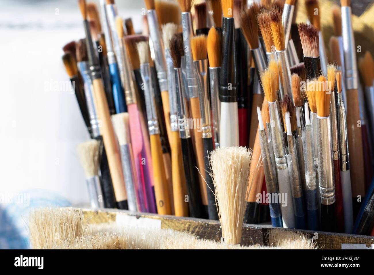 Different sizes oil paint hi-res stock photography and images - Alamy