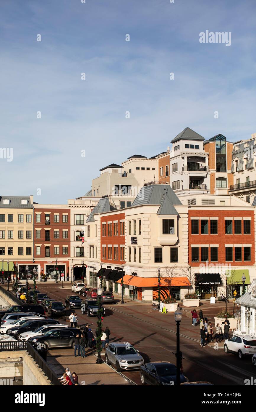Pedestrians and shops at the Carmel City Center shopping plaza in