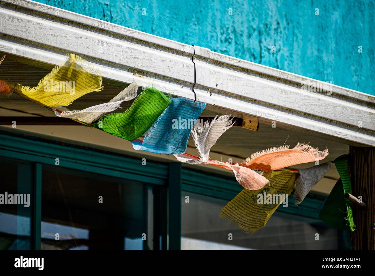 Tibetan prayer flags Stock Photo - Alamy
