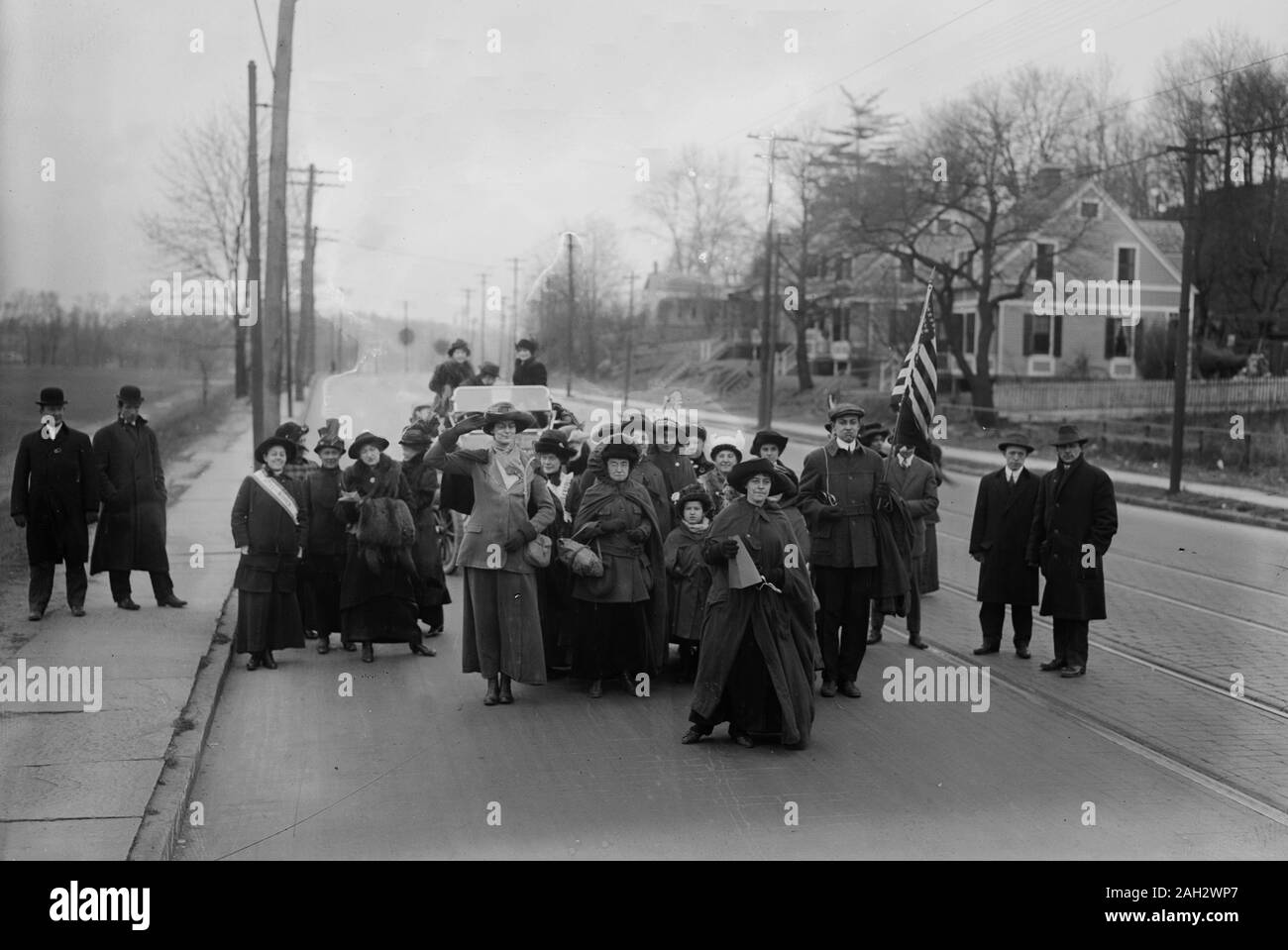 suffrage hikers,Woman Suffrage Parade,1913 General/' Rosalie Jones,Ida Craft